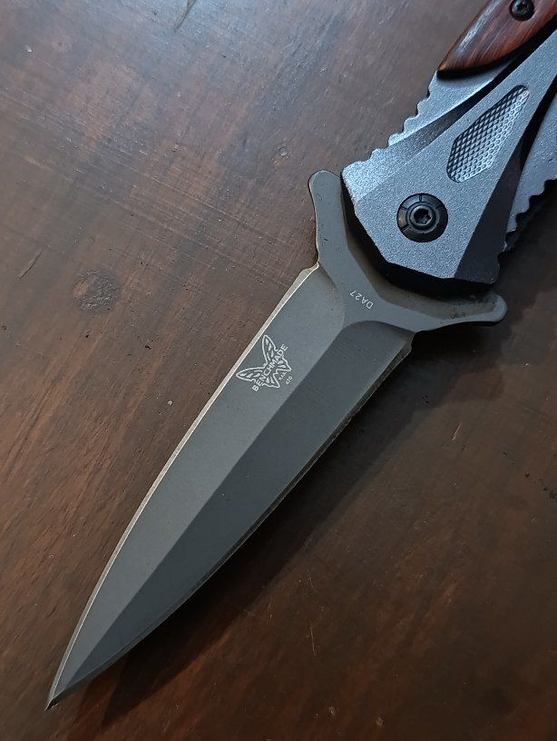 Benchmade Dual Sharp Blade Folding Knife - Image 2